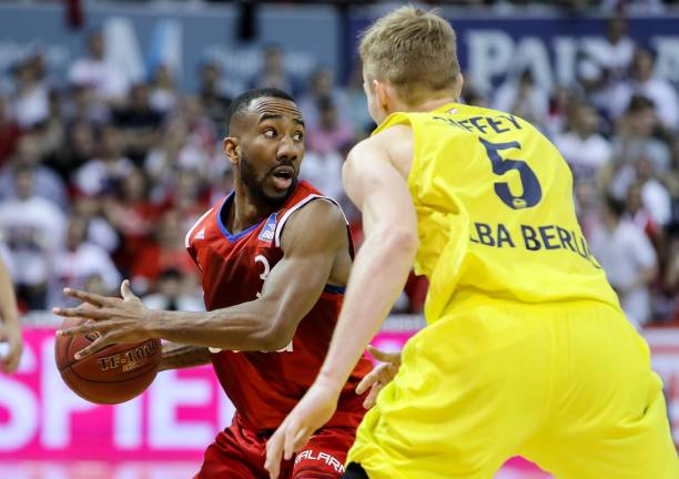 尔签下阿扎 尔签下阿扎