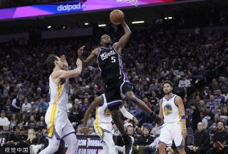 拉菲尼亚与 拉菲尼亚与