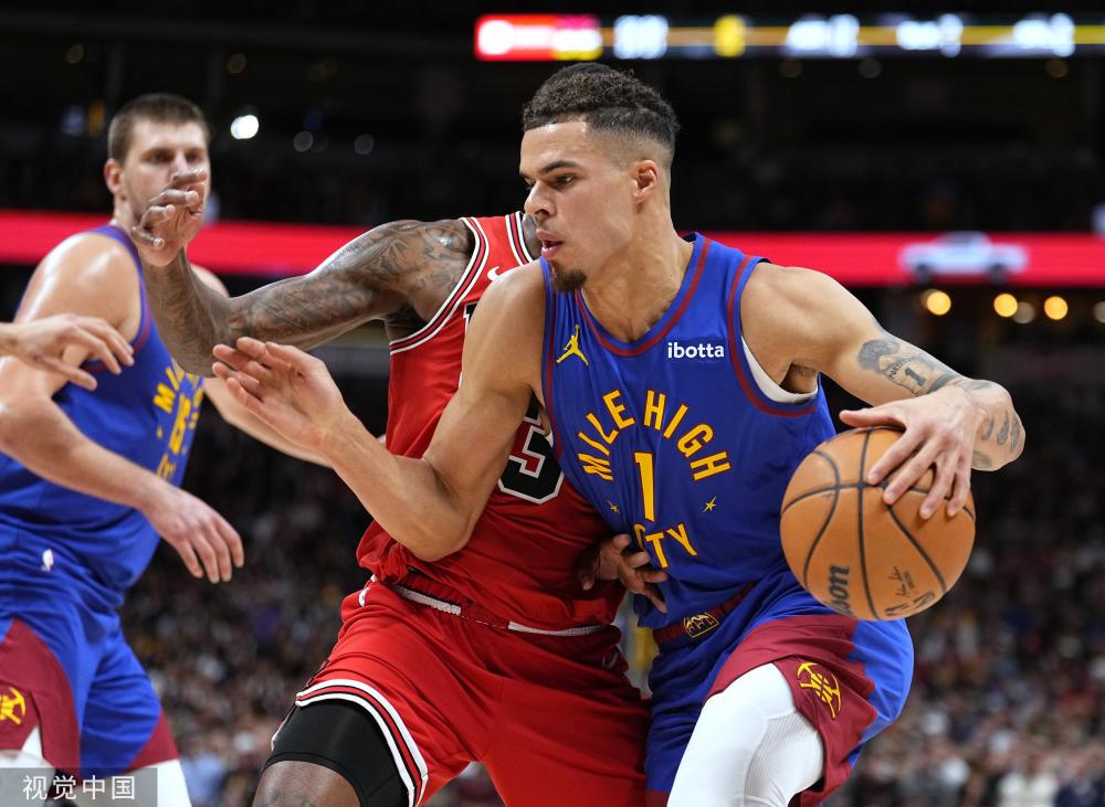 底拉开比分 底拉开比分