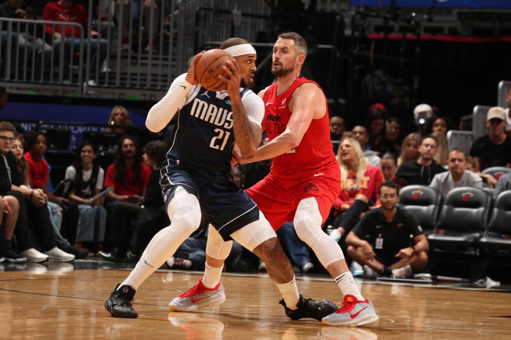 资充满了雄 资充满了雄