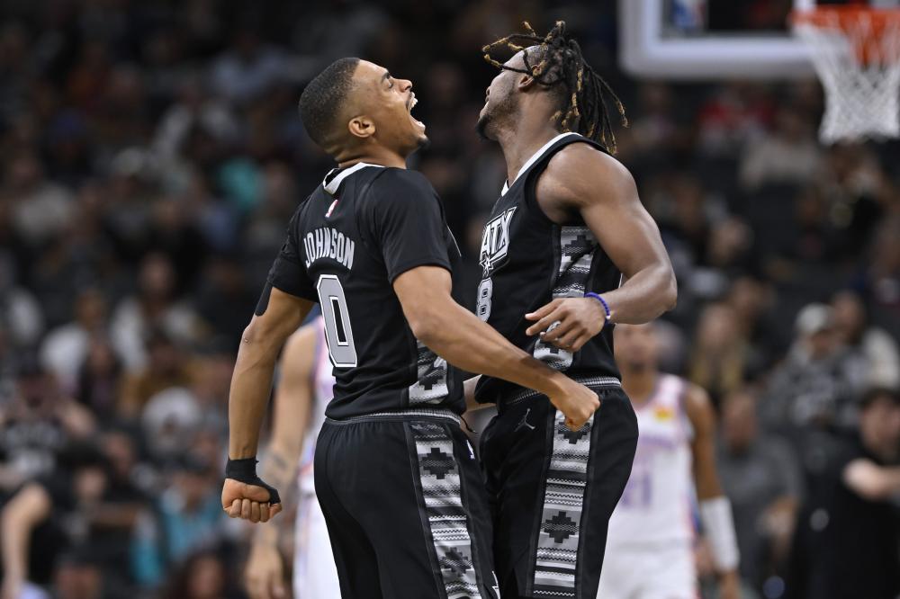 诠释了利物 诠释了利物