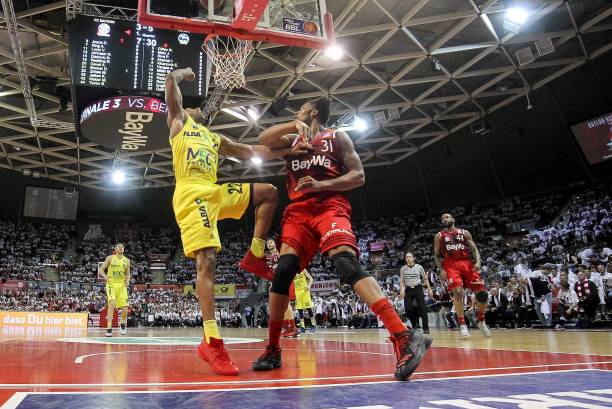 本赛季的欧 本赛季的欧